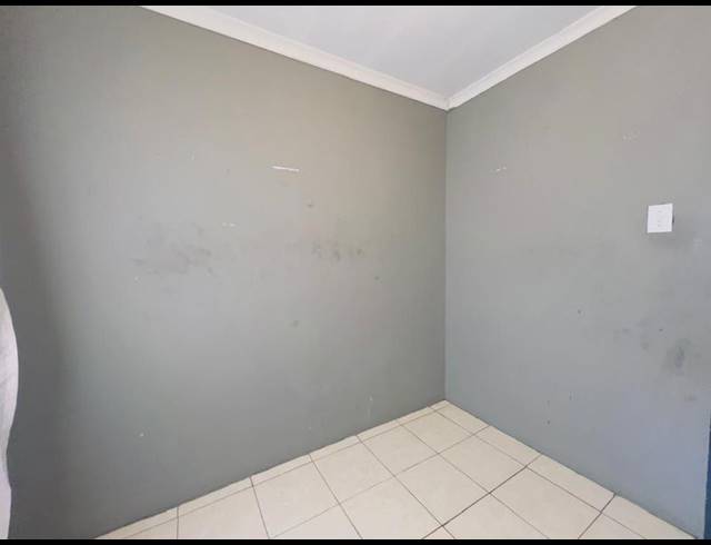 3 BEDROOM HOUSE FOR SALE IN PROTEA GLEN